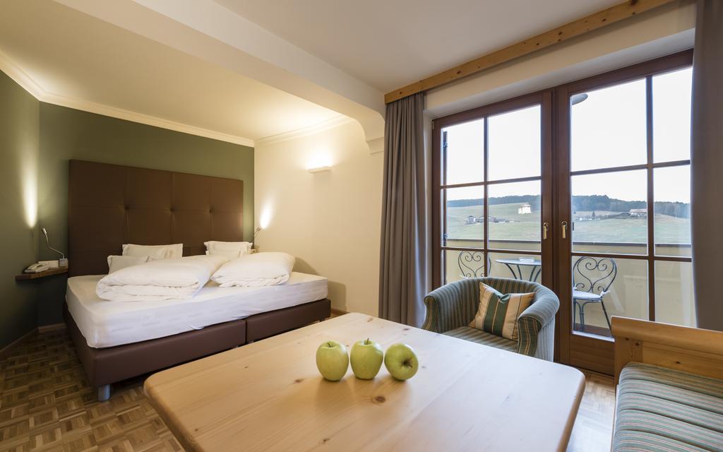 Hotel Alpenflora Castelrotto Zewnętrze zdjęcie